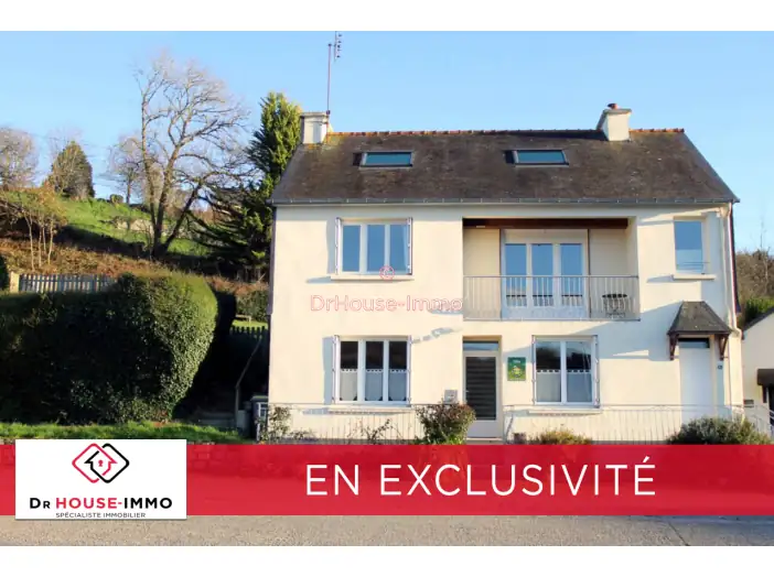 Maison 5 pièces de 128 m² - Quemper-Guézennec (22260)