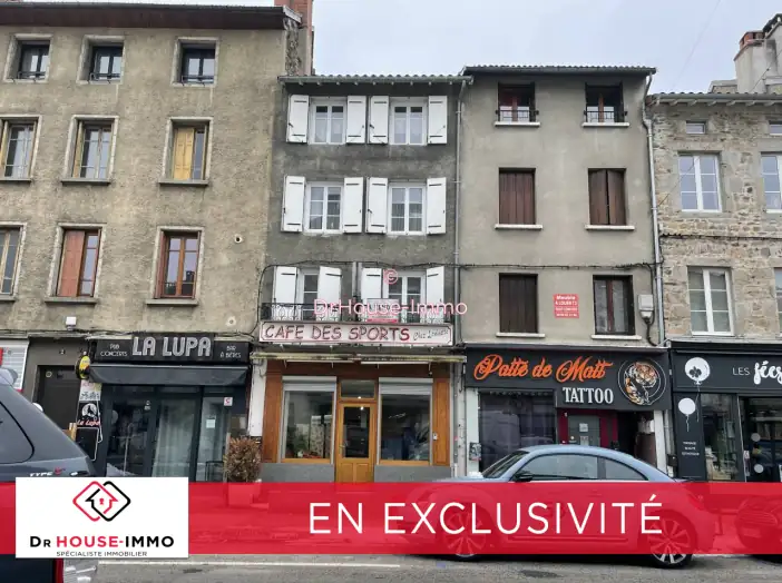 Immeuble 11 pièces de 216 m² - Yssingeaux (43200)