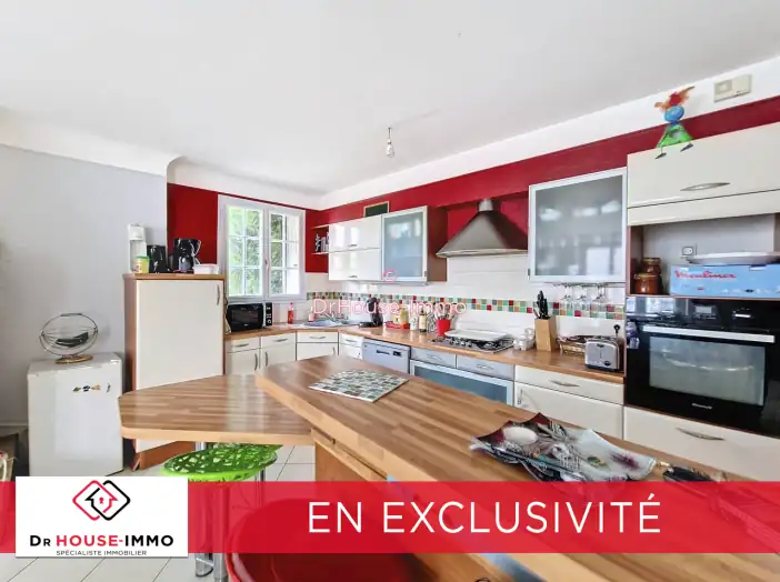 Maison 6 pièces de 130 m² - Cherreau (72400)