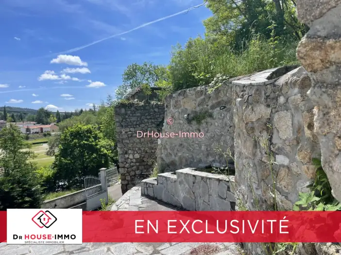 Maison 6 pièces de 160 m² - Pont-Salomon (43330)