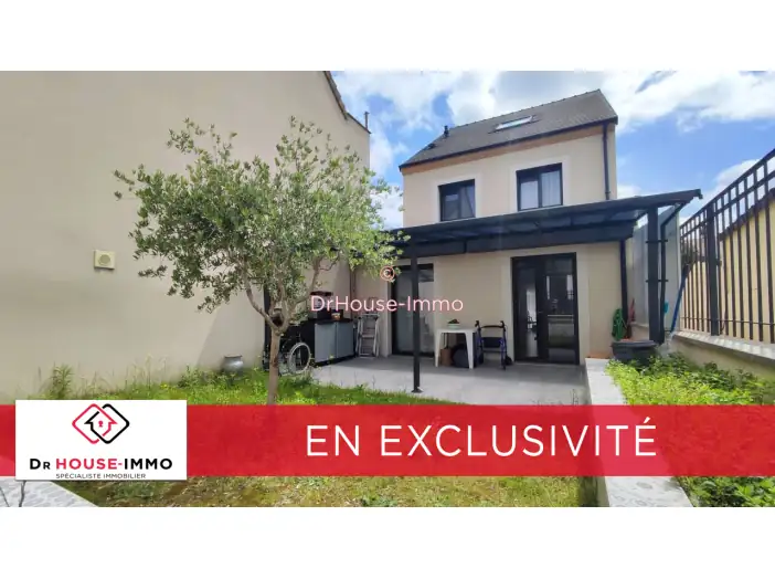 Maison 7 pièces de 140 m² - Houilles (78800)