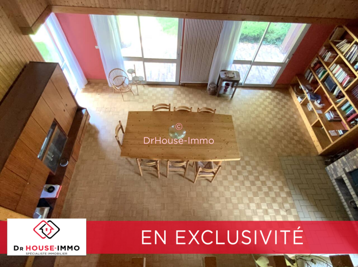Maison de 264m² - 9 pièces