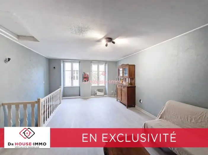 Maison 4 pièces de 170 m² - Champdeniers-Saint-Denis (79220)