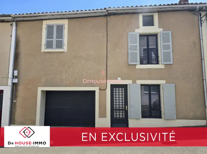 Maison 4 pièces de 106 m² - Saint-Maixent-l'École (79400)