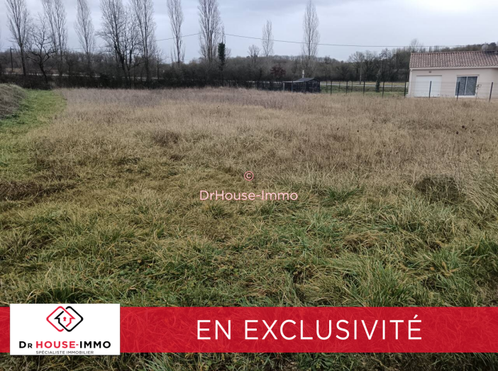 Terrain de 1642m²