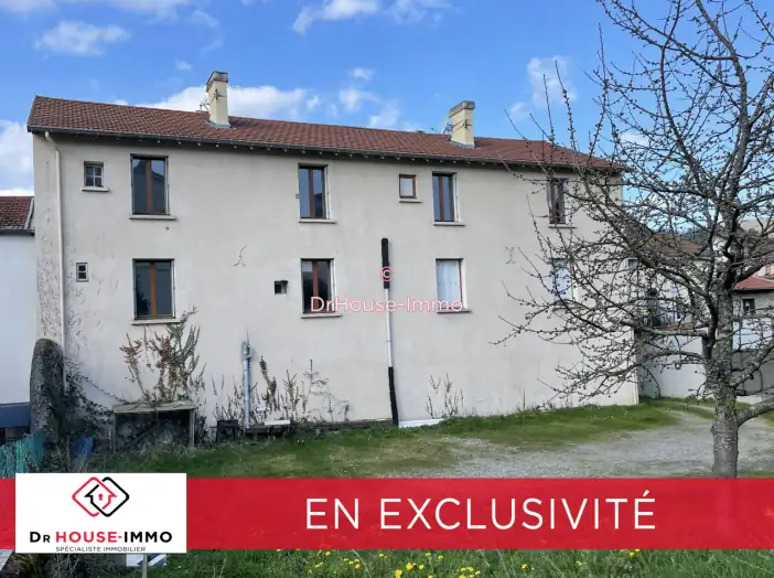 Immeuble 11 pièces de 260 m² - Unieux (42240)