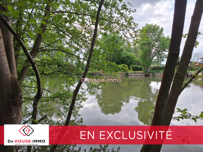 Terrain de 1361m²