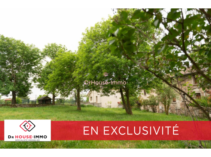 Terrain de 769m²
