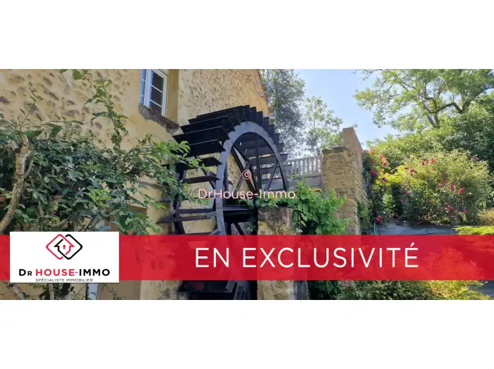 Maison 11 pièces de 363 m² - Saint-Jean-des-Échelles (72320)