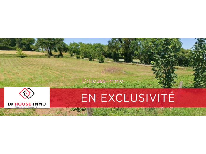 Terrain de 1210m²