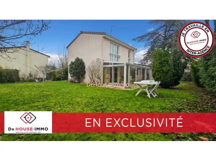 Maison 6 pièces de 121 m² - Nozay (91620)