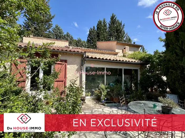 Maison 7 pièces de 196 m² - Lorgues (83510)