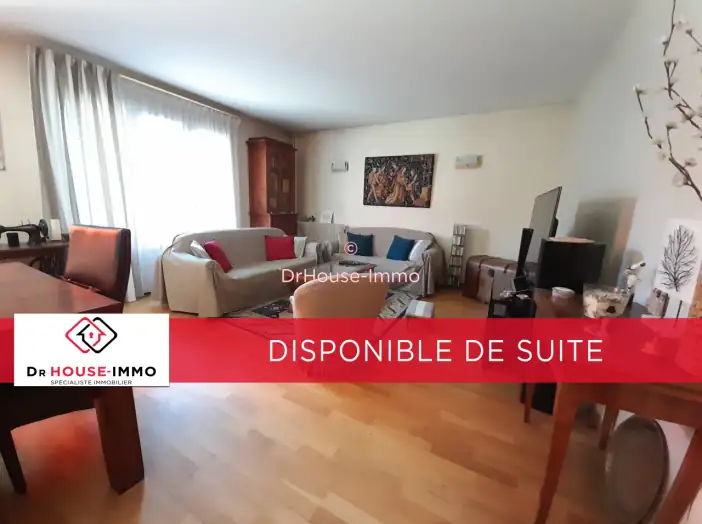 Appartement 5 pièces de 119 m² - Le Raincy (93340)