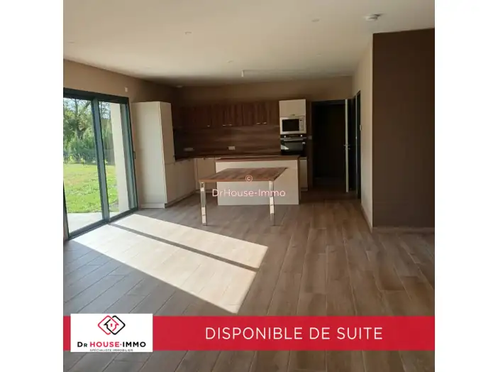 Maison 4 pièces de 139 m² - Saint-Pierre-Eynac (43260)
