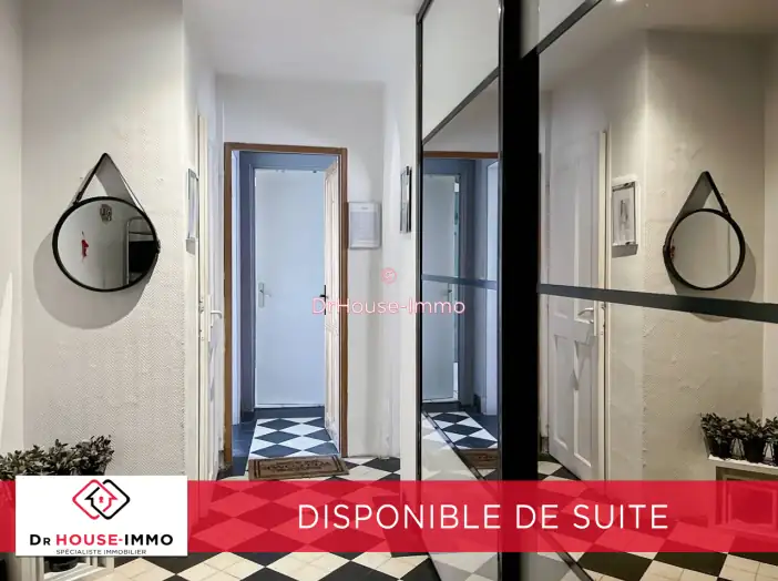 Appartement 4 pièces de 140 m² - Valenciennes (59300)