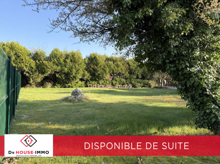 Terrain de 700m²