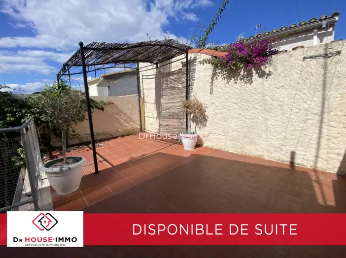 Maison 4 pièces de 105 m² - Aigues-Mortes (30220)