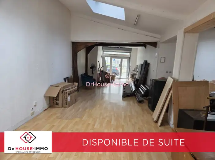 Bureau 3 pièces de 100 m² - Troyes (10000)