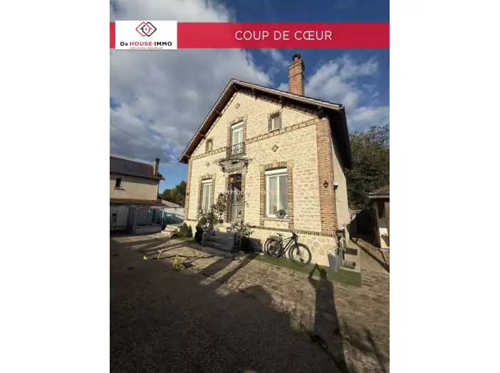 Maison 4 pièces de 125 m² - Saint-Pierre-lès-Nemours (77140)