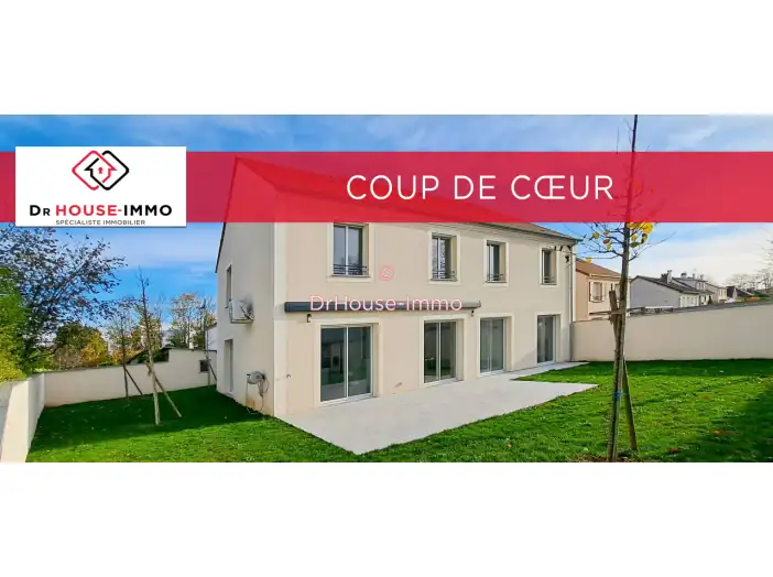 Maison 7 pièces de 225 m² - Brie-Comte-Robert (77170)
