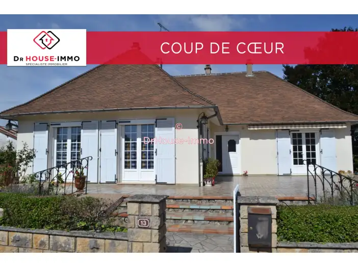 Maison 5 pièces de 143 m² - Neuilly-en-Dun (18600)