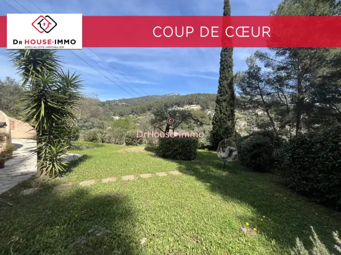 Maison 6 pièces de 160 m² - Toulon (83000)