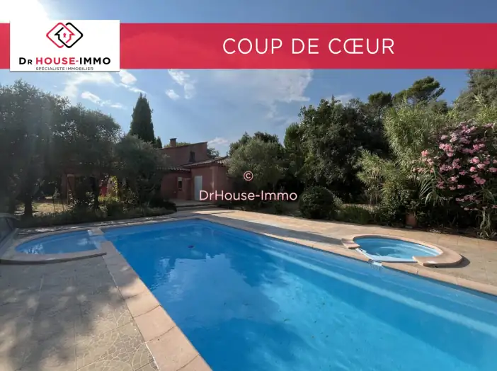 Maison 6 pièces de 195 m² - Le Val (83143)