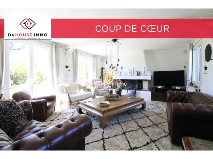 Maison 7 pièces de 170 m² - Grand Bourgtheroulde (27520)