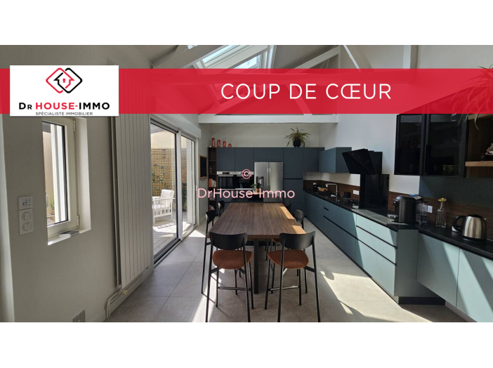 Maison de 245m² - 10 pièces