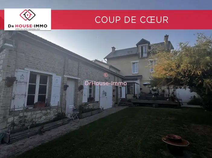 Maison 7 pièces de 200 m² - Menneville (02190)