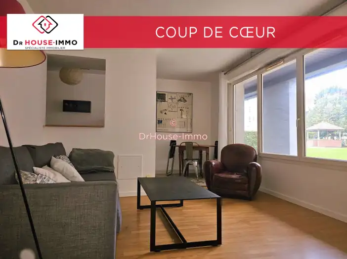 Appartement 2 pièces de 51 m² - Lille (59000)