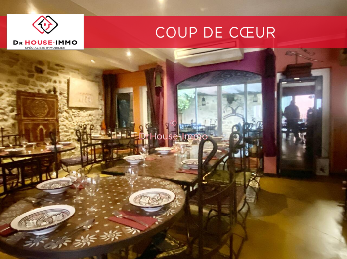 Commerce 3 pièces de 125 m² - Aigues-Mortes (30220)