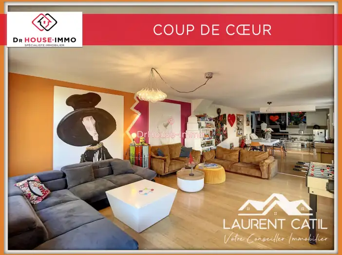 Maison 6 pièces de 203 m² - Bourg-de-Péage (26300)