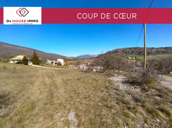 Terrain de 1 505 m² - Châteauneuf-Val-Saint-Donat (04200)