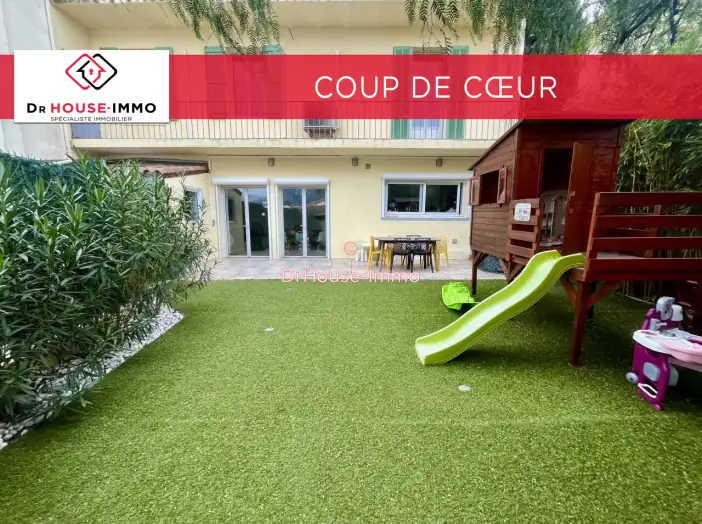 Appartement 5 pièces de 121 m² - Toulon (83000)