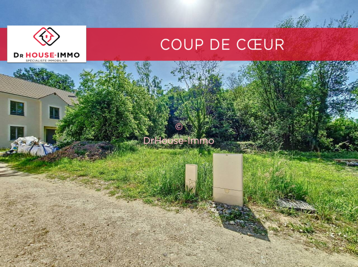 Terrain de 1047m²