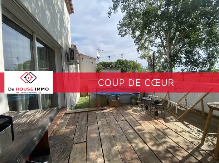 Maison 5 pièces de 110 m² - Saintes-Maries-de-la-Mer (13460)