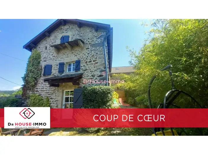 Maison 7 pièces de 200 m² - Saint-Hostien (43260)