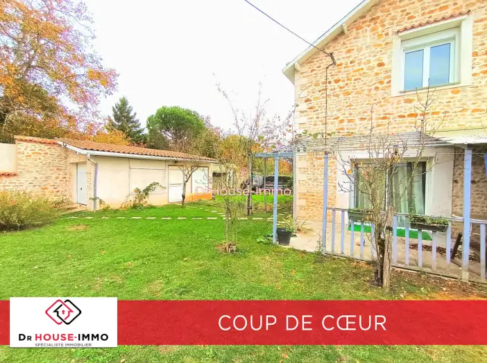 Maison 8 pièces de 155 m² - Thouars (79100)