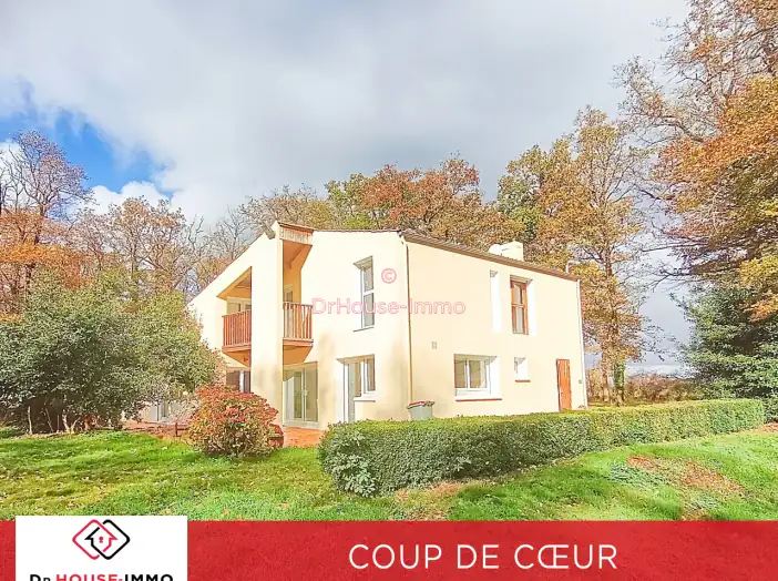 Maison 6 pièces de 141 m² - argentonnay (79300)