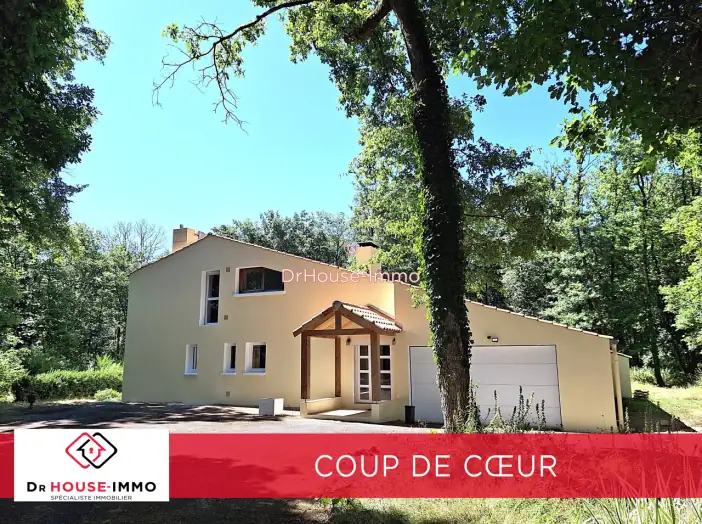 Maison 6 pièces de 141 m² - argentonnay (79300)