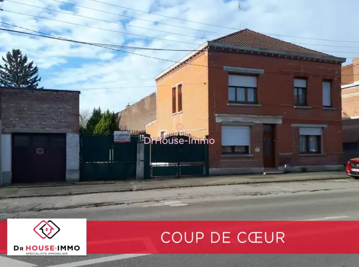 Maison 14 pièces de 227 m² - Valenciennes (59300)