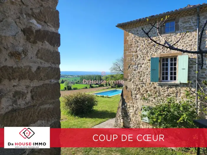 Maison 14 pièces de 410 m² - La Baume-Cornillane (26120)