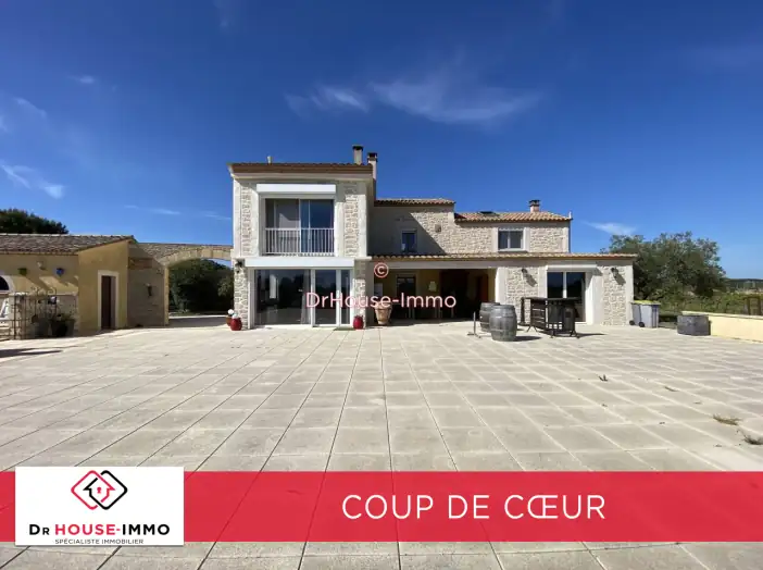 Maison 7 pièces de 182 m² - Aigues-Mortes (30220)