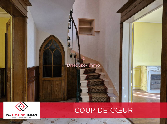 Maison de 290m² - 10 pièces