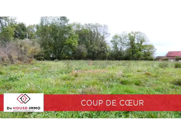 Terrain de 4 240 m² - Charenton-du-Cher (18210)