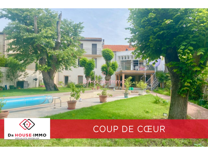 Maison de 370m² - 13 pièces