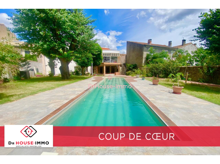 Maison de 370m² - 13 pièces
