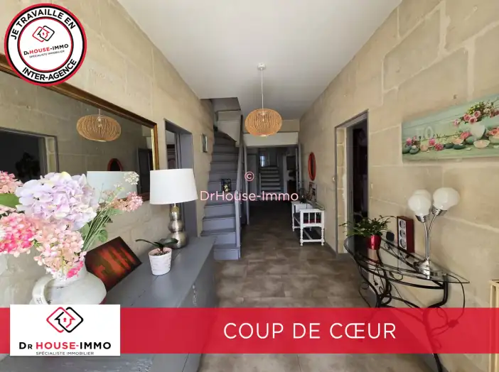 Maison 6 pièces de 272 m² - Cherveux (79410)