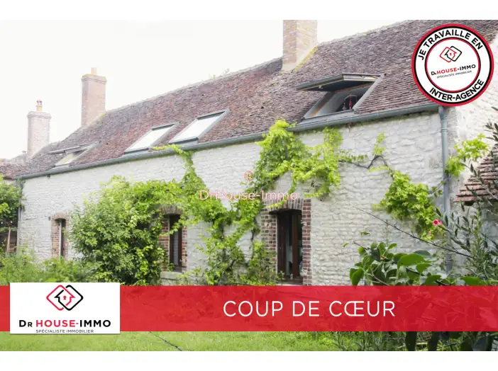 Maison 9 pièces de 184 m² - Treilles-en-Gâtinais (45490)